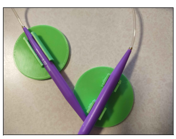 Initial needle grip model (left), final needle grip model (right)